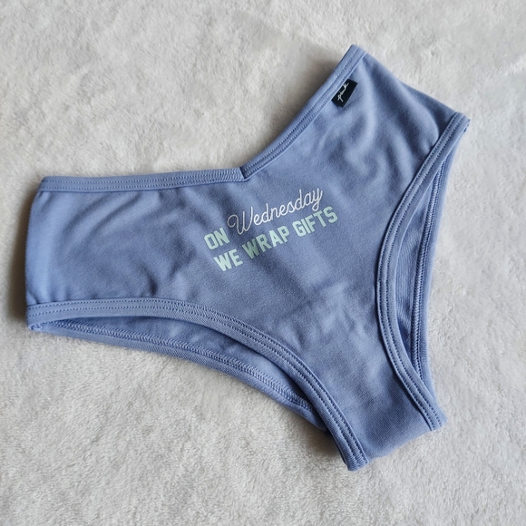 New PINK cheekster size XXS - Picture 12 of 16